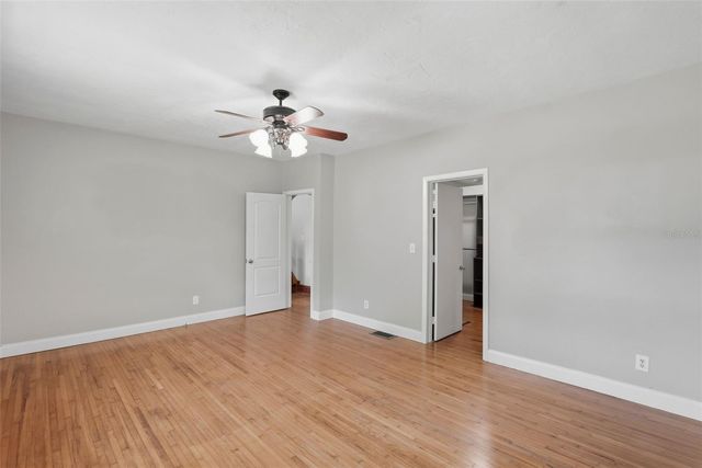 4227 2ND AVENUE N, St Petersburg, FL 33713