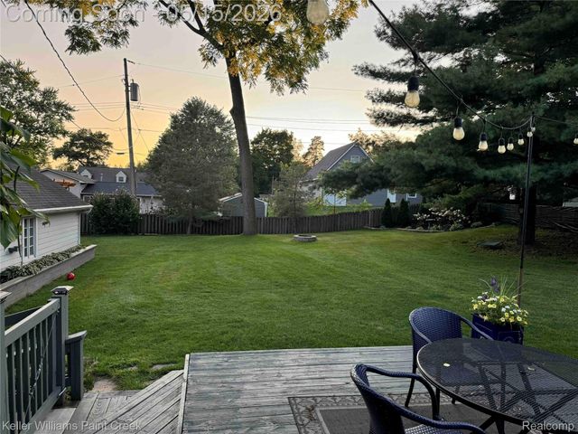 425 Cabinet Street, Milford Village, MI 48381