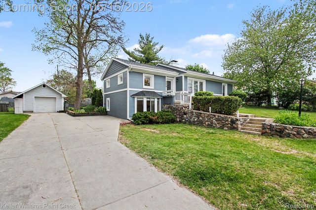 425 Cabinet Street, Milford Village, MI 48381