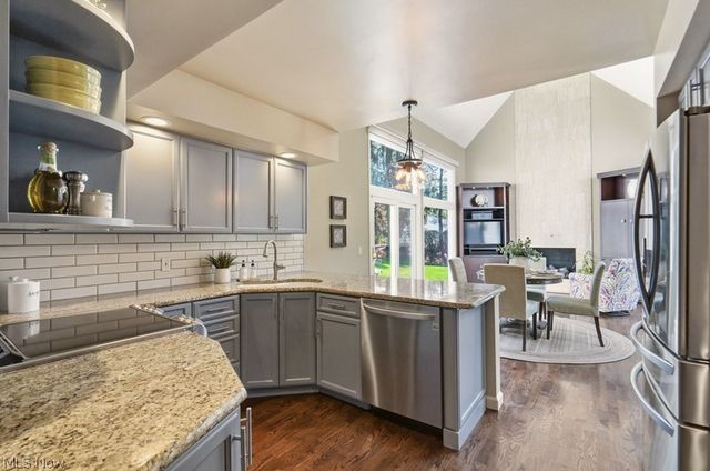249 Tinkers Trail, Aurora, OH 44202