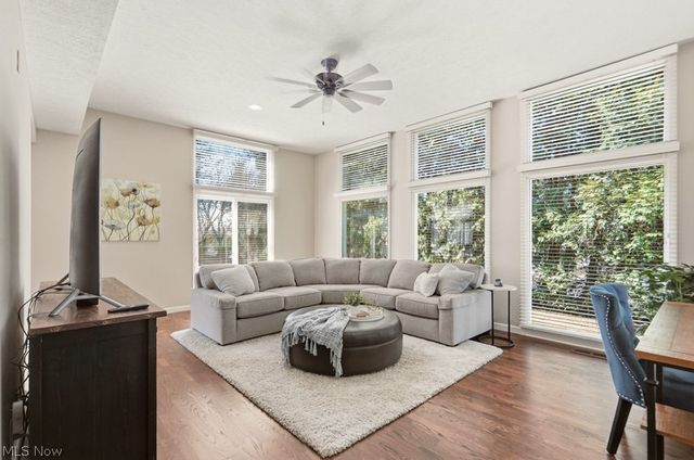 249 Tinkers Trail, Aurora, OH 44202