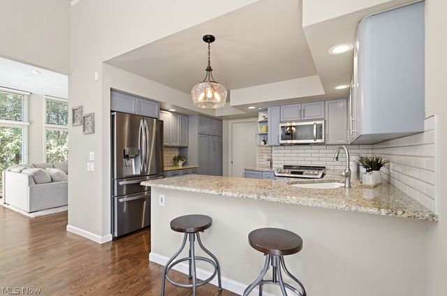249 Tinkers Trail, Aurora, OH 44202
