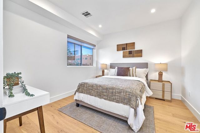 6849 N Figueroa Street, Los Angeles, CA 90042