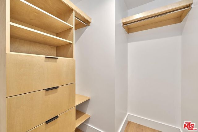 6849 N Figueroa Street, Los Angeles, CA 90042