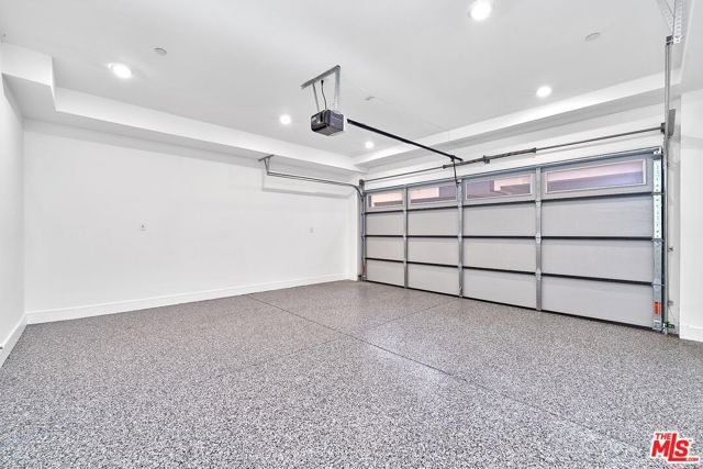 6849 N Figueroa Street, Los Angeles, CA 90042