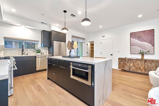 6849 N Figueroa Street, Los Angeles, CA 90042