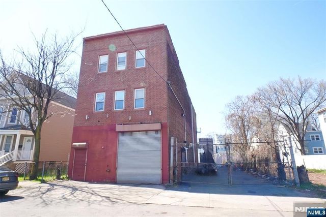 59 N 14th Street, East Orange, NJ 07017