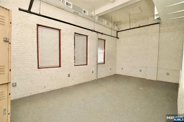 59 N 14th Street, East Orange, NJ 07017