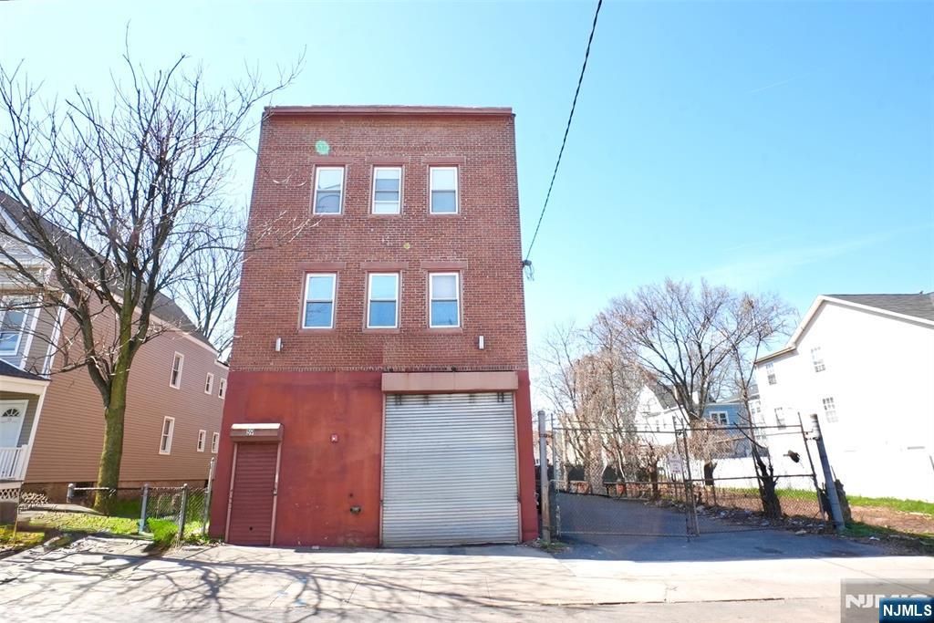 59 N 14th Street, East Orange, NJ 07017