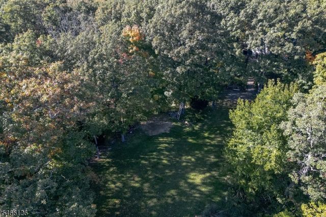 27 Hewitt aka Garwood Rd, West Milford Twp., NJ 07421