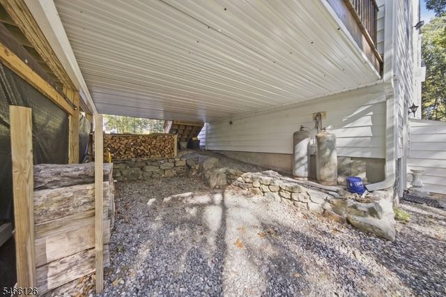 27 Hewitt aka Garwood Rd, West Milford Twp., NJ 07421