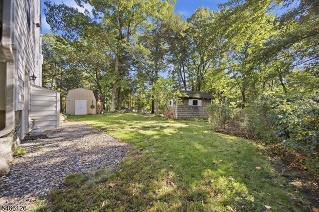 27 Hewitt aka Garwood Rd, West Milford Twp., NJ 07421