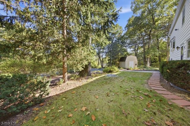 27 Hewitt aka Garwood Rd, West Milford Twp., NJ 07421