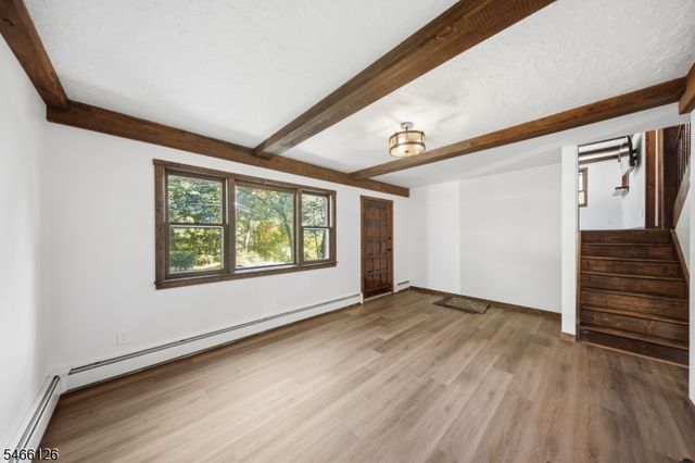 27 Hewitt aka Garwood Rd, West Milford Twp., NJ 07421