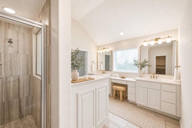6802 Monarch Falls Lane, Katy, TX 77493