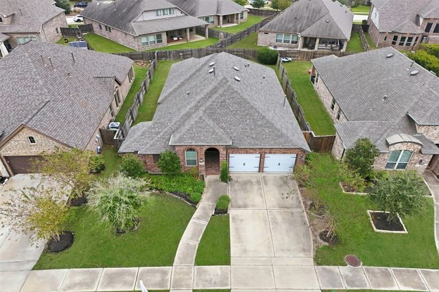 6802 Monarch Falls Lane, Katy, TX 77493