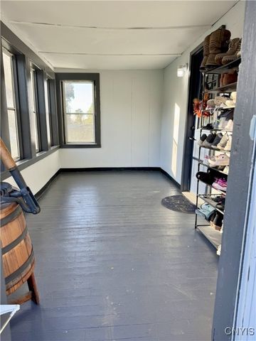 3396 County Route 57, Volney, NY 13126