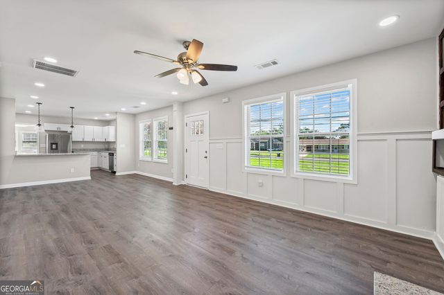 261 Lagrange Street, Newnan, GA 30263