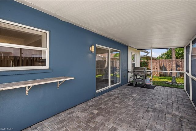 9782 Deerfoot DR, Fort Myers, FL 33919