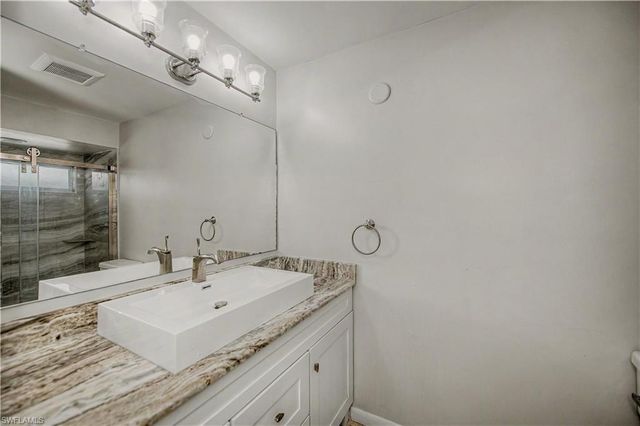 9782 Deerfoot DR, Fort Myers, FL 33919