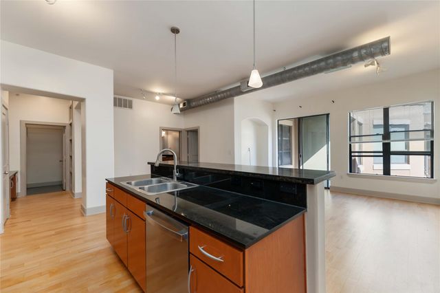 1901 Post Oak Boulevard 4608, Houston, TX 77056