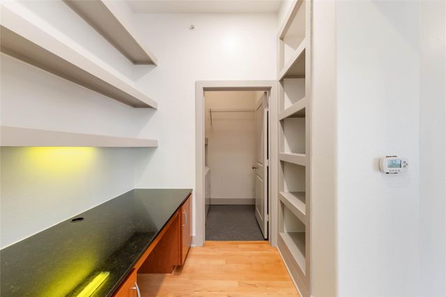 1901 Post Oak Boulevard 4608, Houston, TX 77056