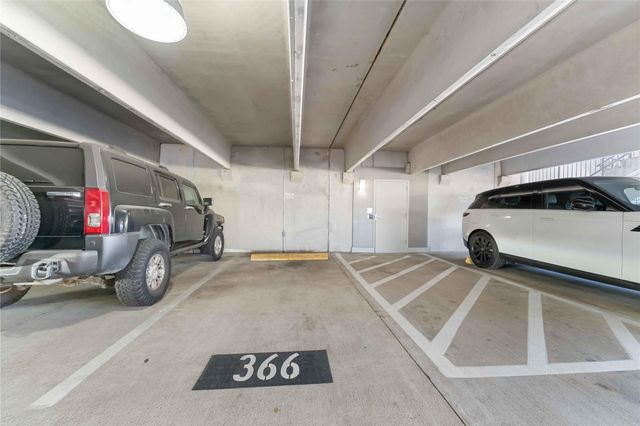 1901 Post Oak Boulevard 4608, Houston, TX 77056