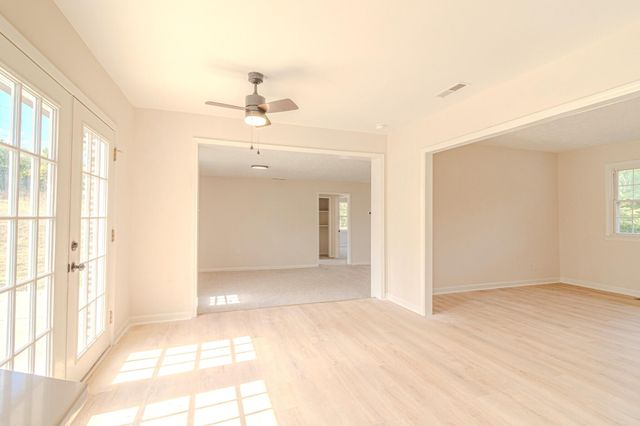 4000 Shadrick Ferry Road, Frankfort, KY 40601