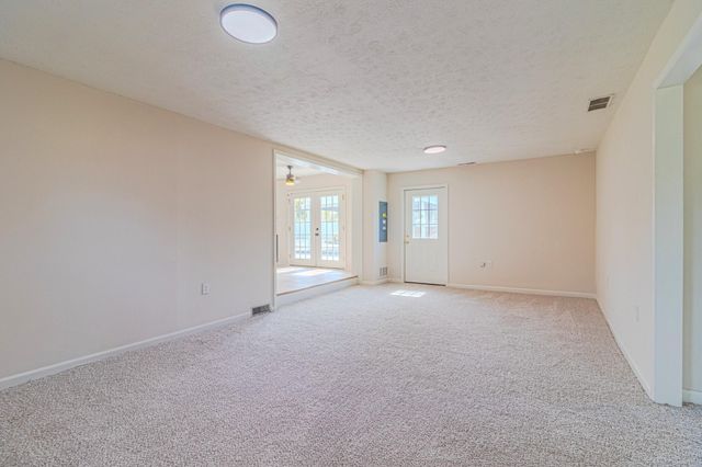 4000 Shadrick Ferry Road, Frankfort, KY 40601