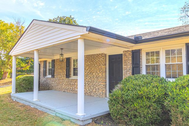 4000 Shadrick Ferry Road, Frankfort, KY 40601