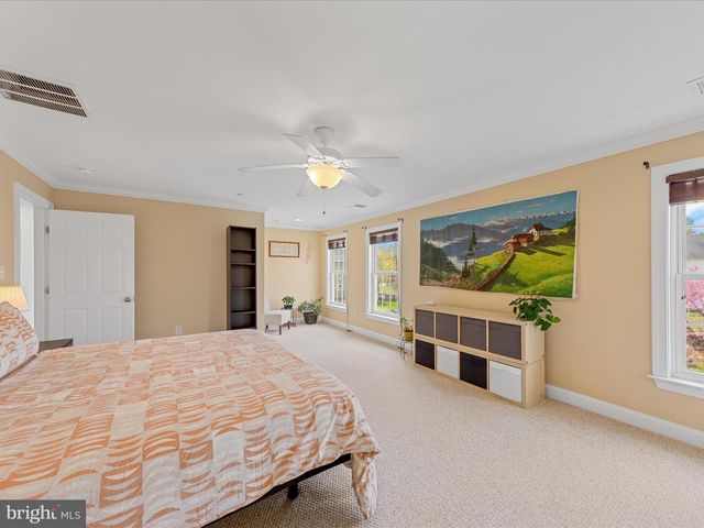 8658 CAMAC ST, Easton, MD 21601