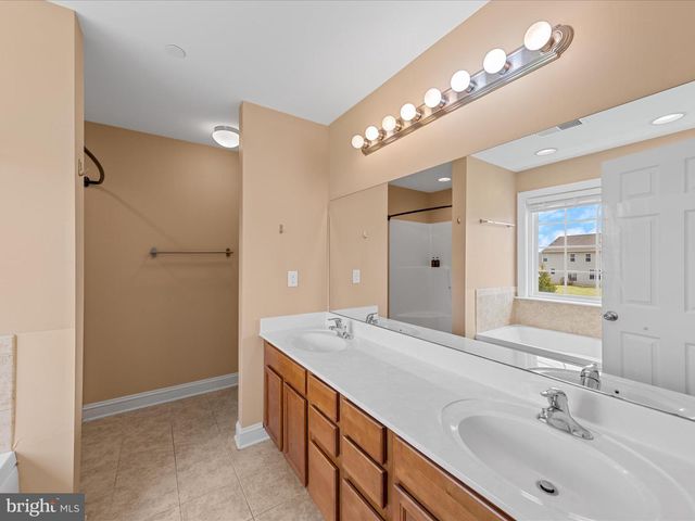 8658 CAMAC ST, Easton, MD 21601