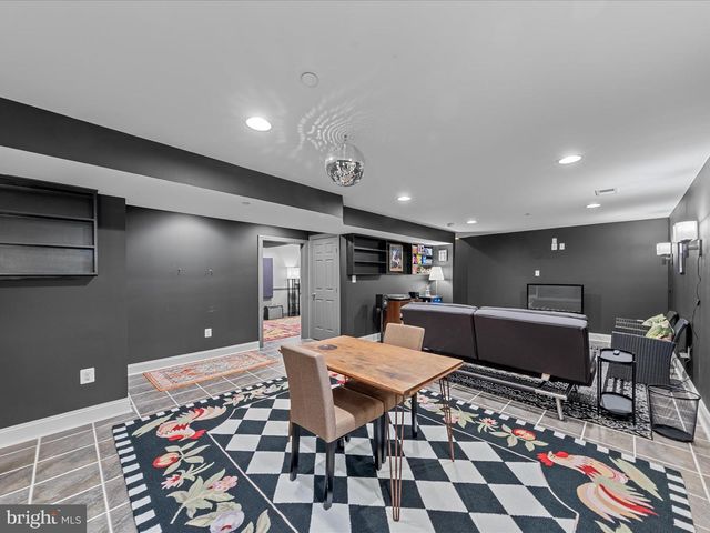 8658 CAMAC ST, Easton, MD 21601