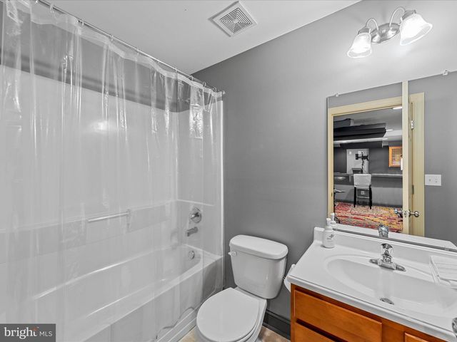 8658 CAMAC ST, Easton, MD 21601