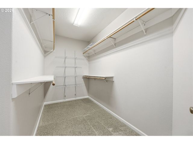 170 DANIEL Dr, Eugene, OR 97404