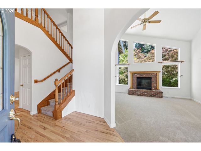 170 DANIEL Dr, Eugene, OR 97404