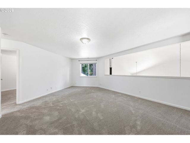 170 DANIEL Dr, Eugene, OR 97404
