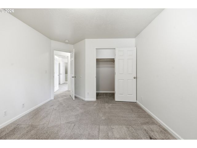 170 DANIEL Dr, Eugene, OR 97404