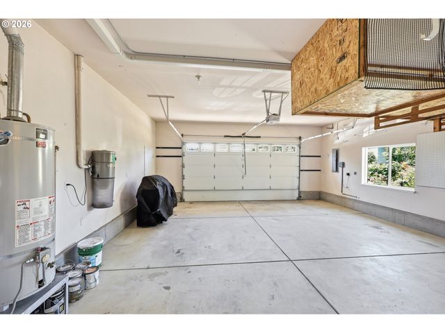170 DANIEL Dr, Eugene, OR 97404