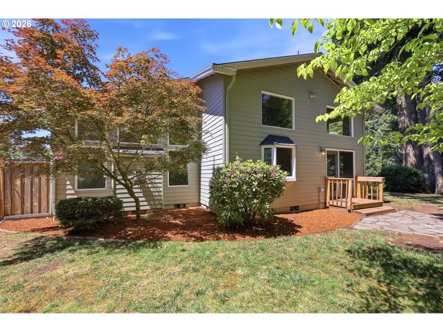 170 DANIEL Dr, Eugene, OR 97404