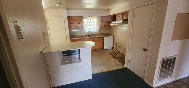 5243 Greylog Drive, Houston, TX 77048
