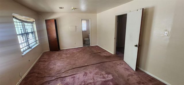 5243 Greylog Drive, Houston, TX 77048