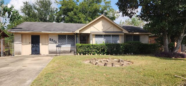5243 Greylog Drive, Houston, TX 77048