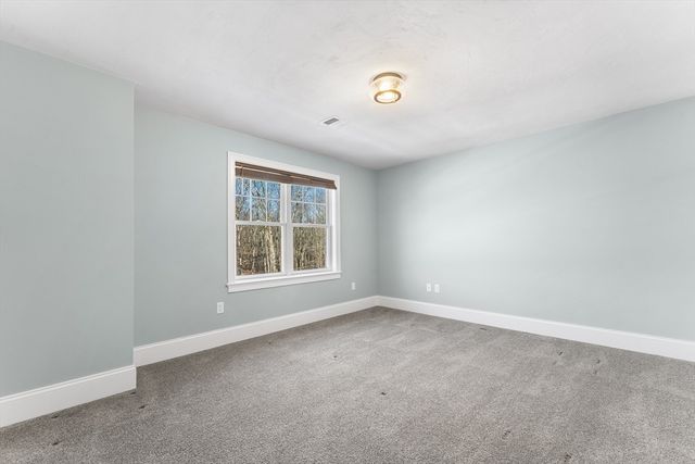 40 Timber Crest Dr, Medway, MA 02053