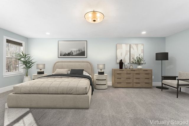 40 Timber Crest Dr, Medway, MA 02053