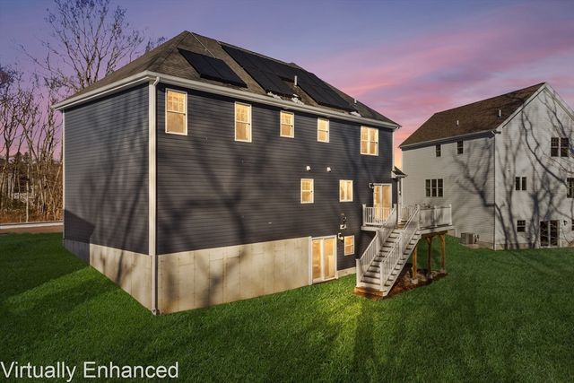 40 Timber Crest Dr, Medway, MA 02053