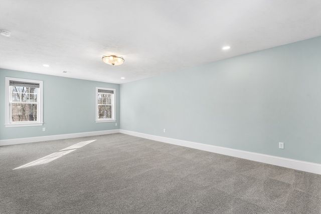 40 Timber Crest Dr, Medway, MA 02053