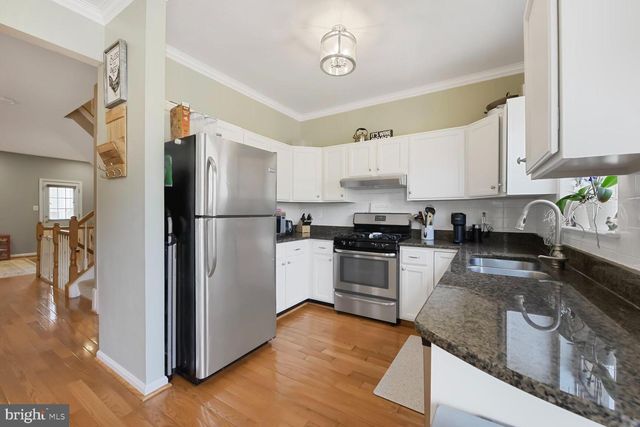 14215 BEDDINGFIELD WAY, Centreville, VA 20121