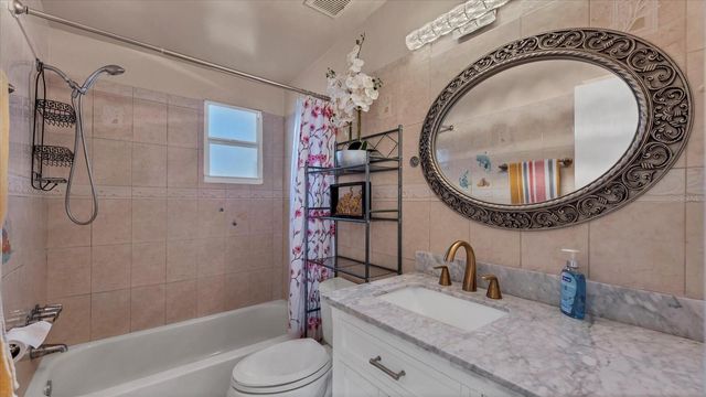 7808 PARISH PLACE, Tampa, FL 33619