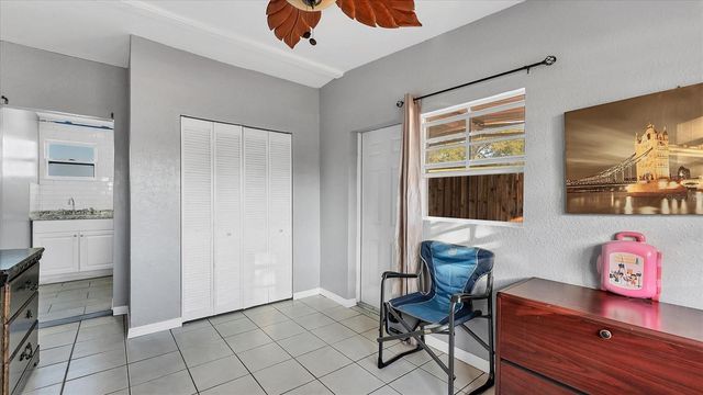 7808 PARISH PLACE, Tampa, FL 33619